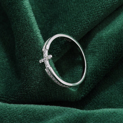 Celeste Cross Ring | White Gold