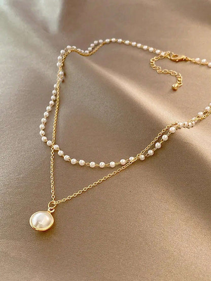 Exquisite pearl necklace | Gold