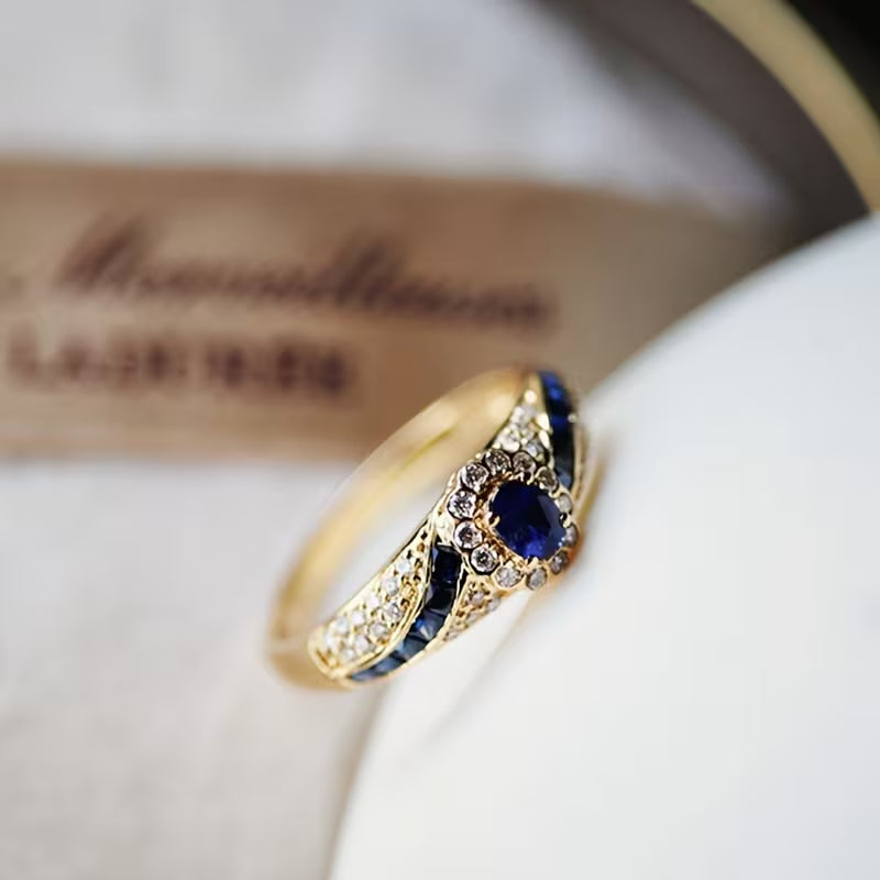 Hilma Ring | Gold