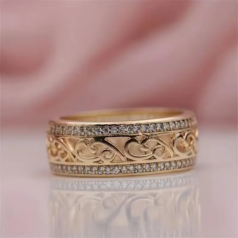 Shiny Hollow Gold Ring | Gold