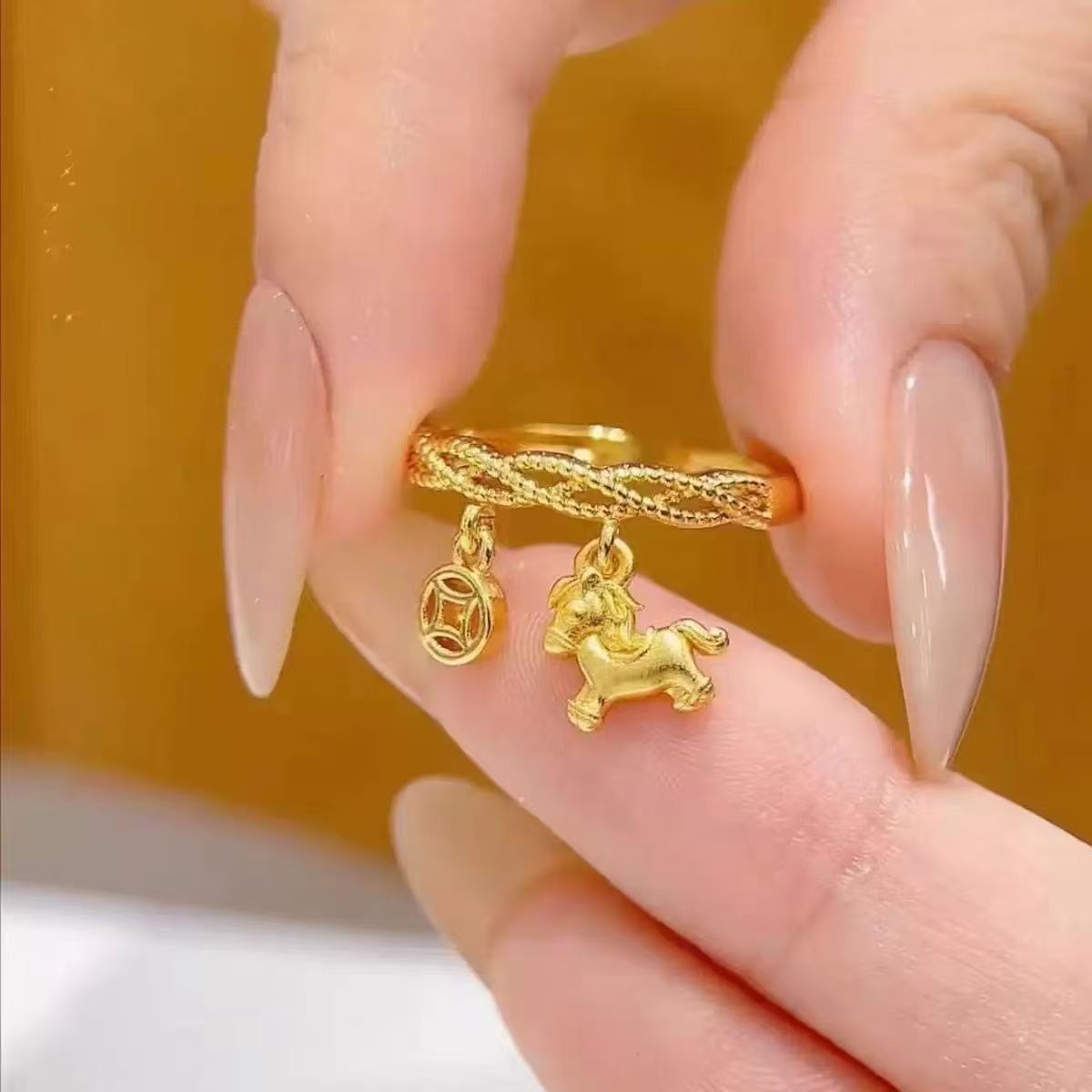 Lucky Horse Munt Ring