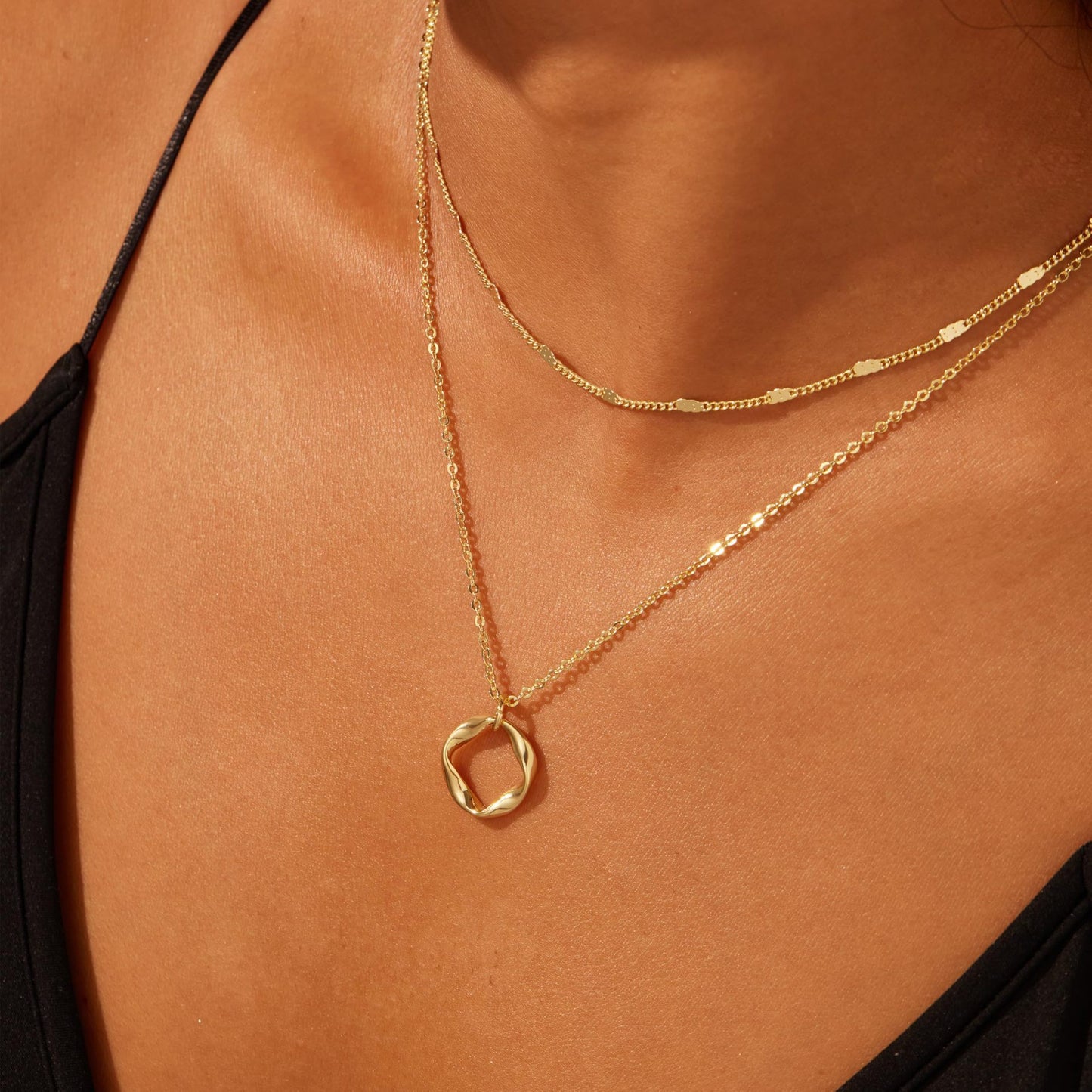 Layered Circle Chain Necklace